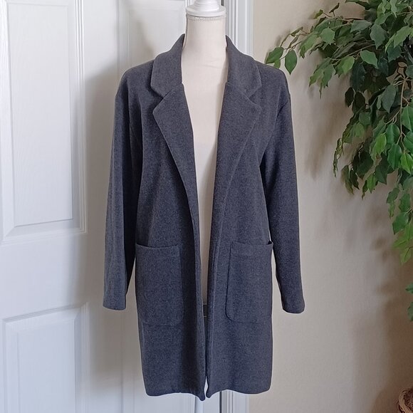 LIKE NEW! Zara Super Soft Dark Gray Coat Size Small - Picture 1 of 7